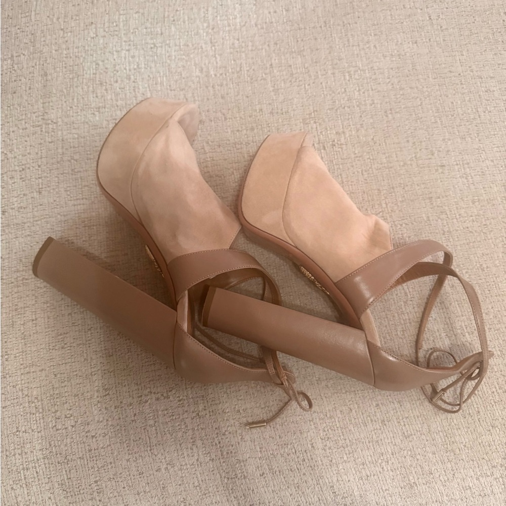 Chic Beige Platform Sandals